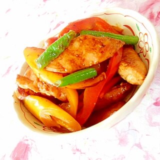 ❤鶏胸肉とカラーピーマンのガリバタ炒め❤